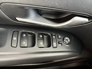 DESDE 354€ AL MES SIN ENTRADA HYUNDAI TUCSON