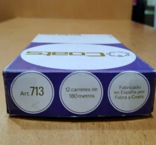 Caja de 12 hilos Coats Negro