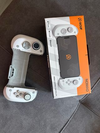 Scuf Nomad Mando para iPhone
