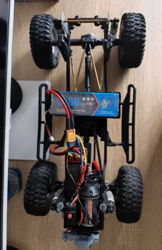 Coche RC Crawler todoterreno
