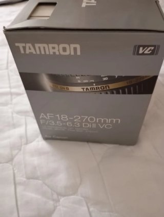 Tamron 18-270mm F/3.5-6.3 Di II VC