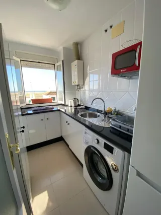 Apartamento con vistas al mar. Fibra óptica+Wi-Fi