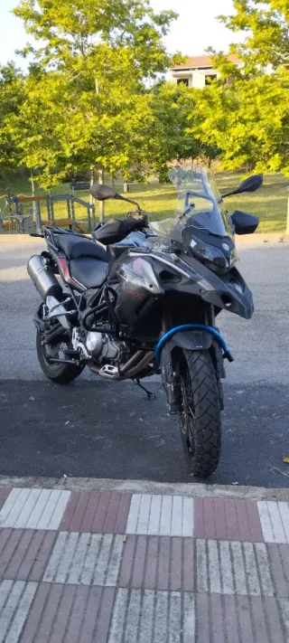 Benelli TRK 502X Trail