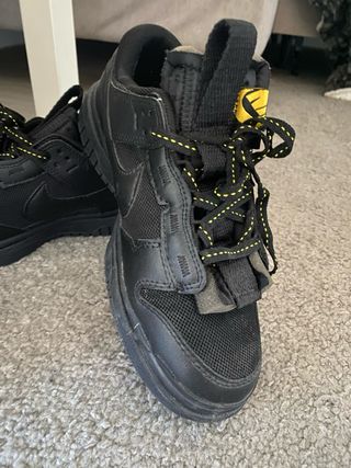 Nike Dunk Low Remastered Negro Amarillo