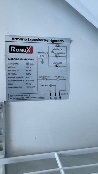 Vitrina Frigorífica Vertical LED