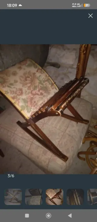 Reposapiés de madera y tela
