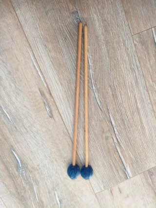 Baquetas y pad de percusión Morgan