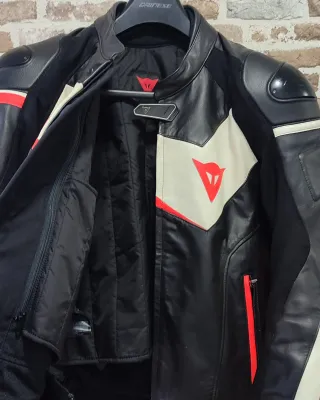 Chaqueta Moto Dainese Talla 48 Negra Roja