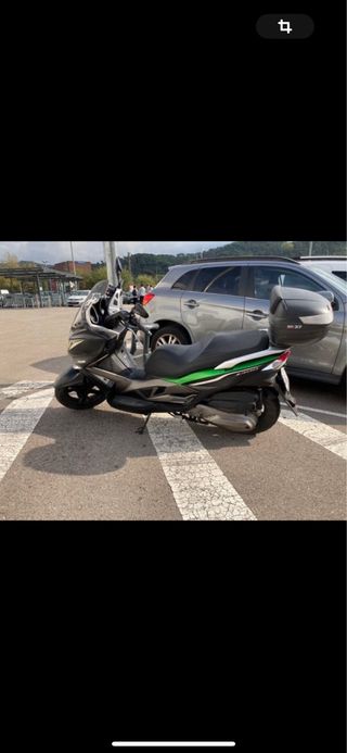 Kawasaki J300 ABS  Negro/Verde