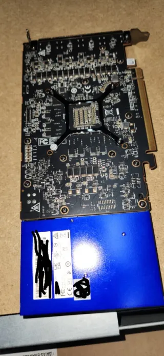 AMD Radeon Pro W6600 8GB GDDR6