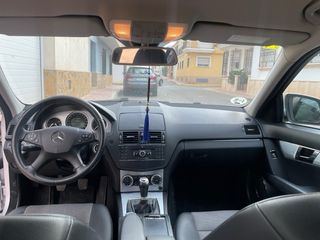 Mercedes-Benz C200 2008