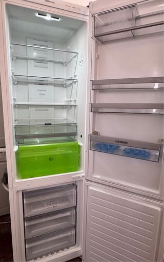 FRIGORÍFICO COMBI NO FROST MARCA SIEMENS
