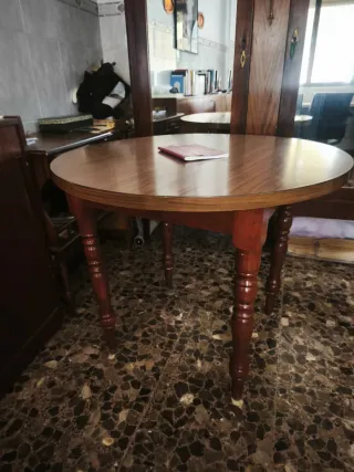 Mesa camilla redonda de madera