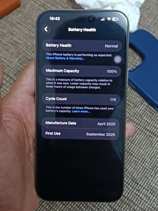 iPhone 16 Pro Max Plata (con caja)