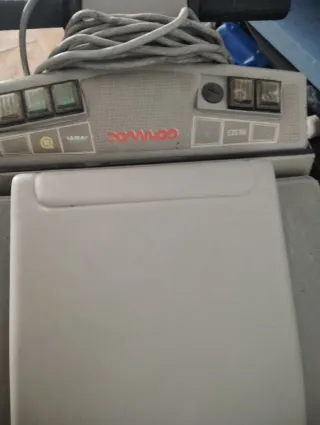 Maquina para limpieza industrial marca comac