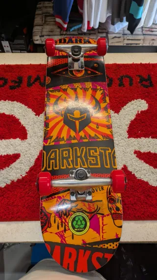 Skate Darkstar Completo