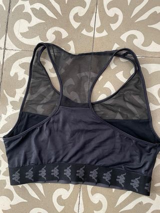 Top deportivo Kappa x Tezenis negro