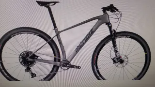 Bicicleta de Montaña chollo nueva Carbono