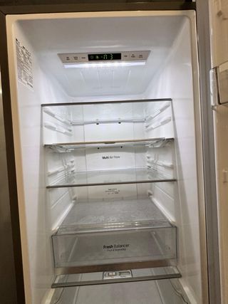 FRIGORÍFICO COMBI NO FROST MARCA LG EN INOX A+++