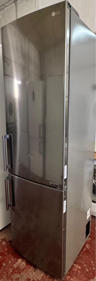 FRIGORÍFICO COMBI NO FROST MARCA LG EN INOX A+++