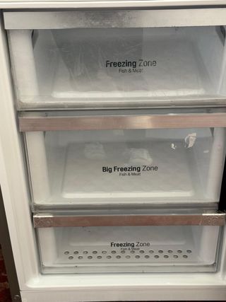 FRIGORÍFICO COMBI NO FROST MARCA LG EN INOX A+++