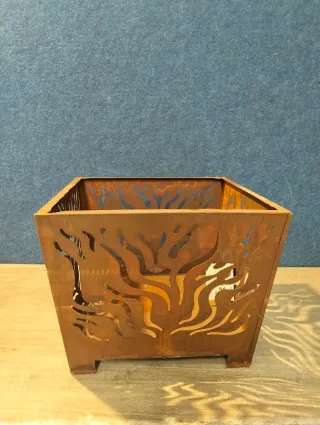 Esschert Design - Brasero Cuadrado