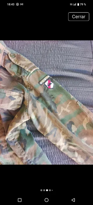 Chaqueta militar camuflaje