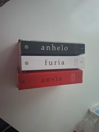 Libros de Tracy Wolff. Anhelo, furia y ansia