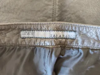 Falda Zara efecto piel marrón talla L