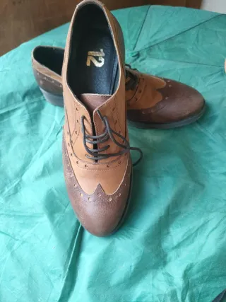 Scarpe donna con lacci marroni