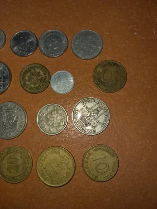 Monedas antiguas de varios países
