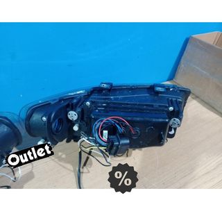 UF FAROS SEAT LEON 1M LUZ DIURNA FONDO NEGRO 99-05 R145670C6