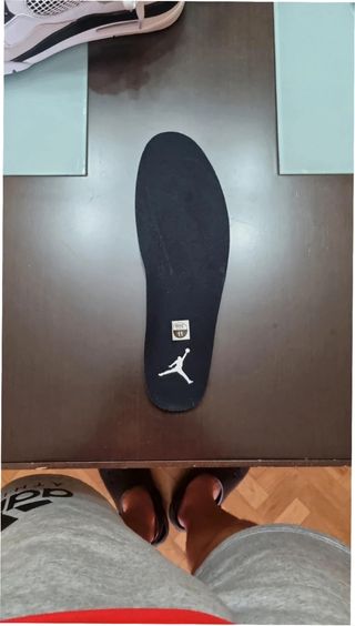 Air Jordan 4 Retro Military Black Talla 42