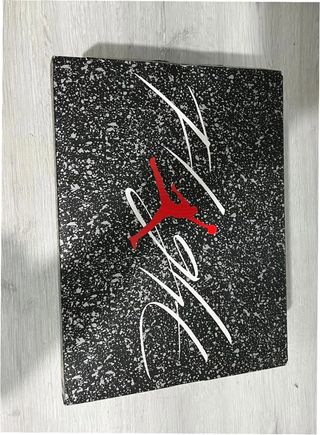 Air Jordan 4 Retro Military Black Talla 42