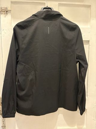 Chaqueta deportiva Puma negra