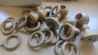 Accessori in legno per tende