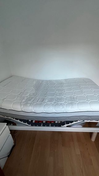 Cama articulada 105 cm (colchón incluido)