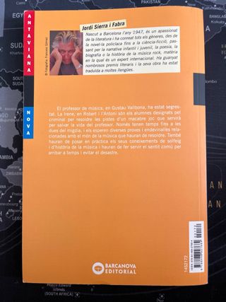 Libro “L'assassinat del professor de música”