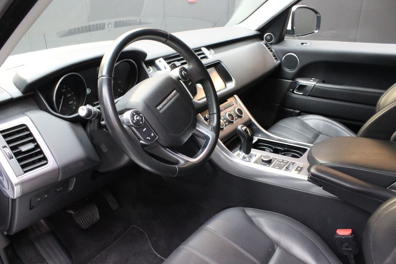 Land Rover Range Rover 3.0 TDV6 HSE 2017, foto 12