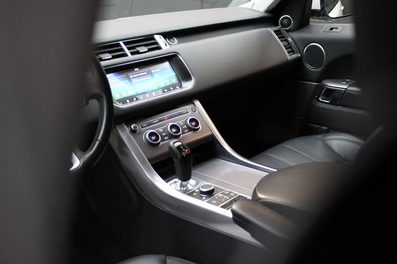 Land Rover Range Rover 3.0 TDV6 HSE 2017, foto 19