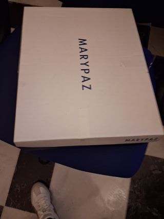 Botas altas negras talla 40