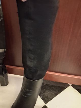 Botas altas negras talla 40