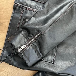 Chaqueta Zara Negra Cuero