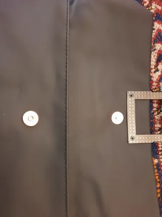 Pochette portatrucchi nera