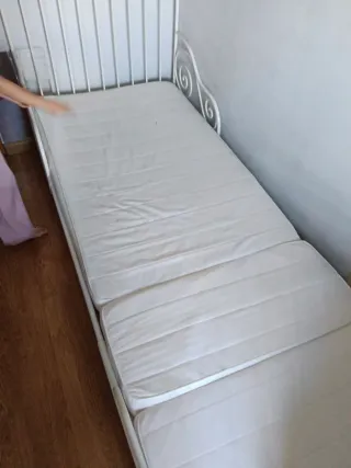 Cama extensible Ikea forja  80x130/200cm + colchón