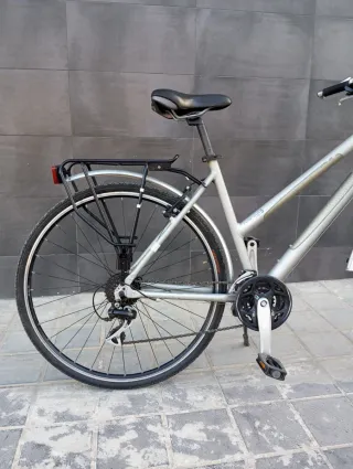 Bicicleta B'TWIN 28"