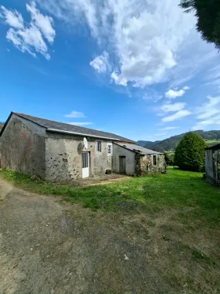 Maravillosa casa con finca a 15 minutos de playa