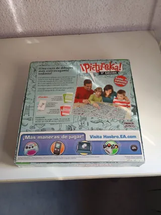 Pictureka! 2ª Edición Juego de Mesa Familiar