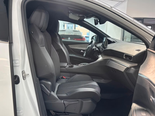 Peugeot 5008 GT 2023 – 7 plazas