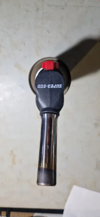 Soplete SUPER EGO con llama azul incluye cartucho